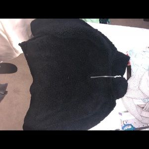 Fluffy fux semi zip sweatshirt